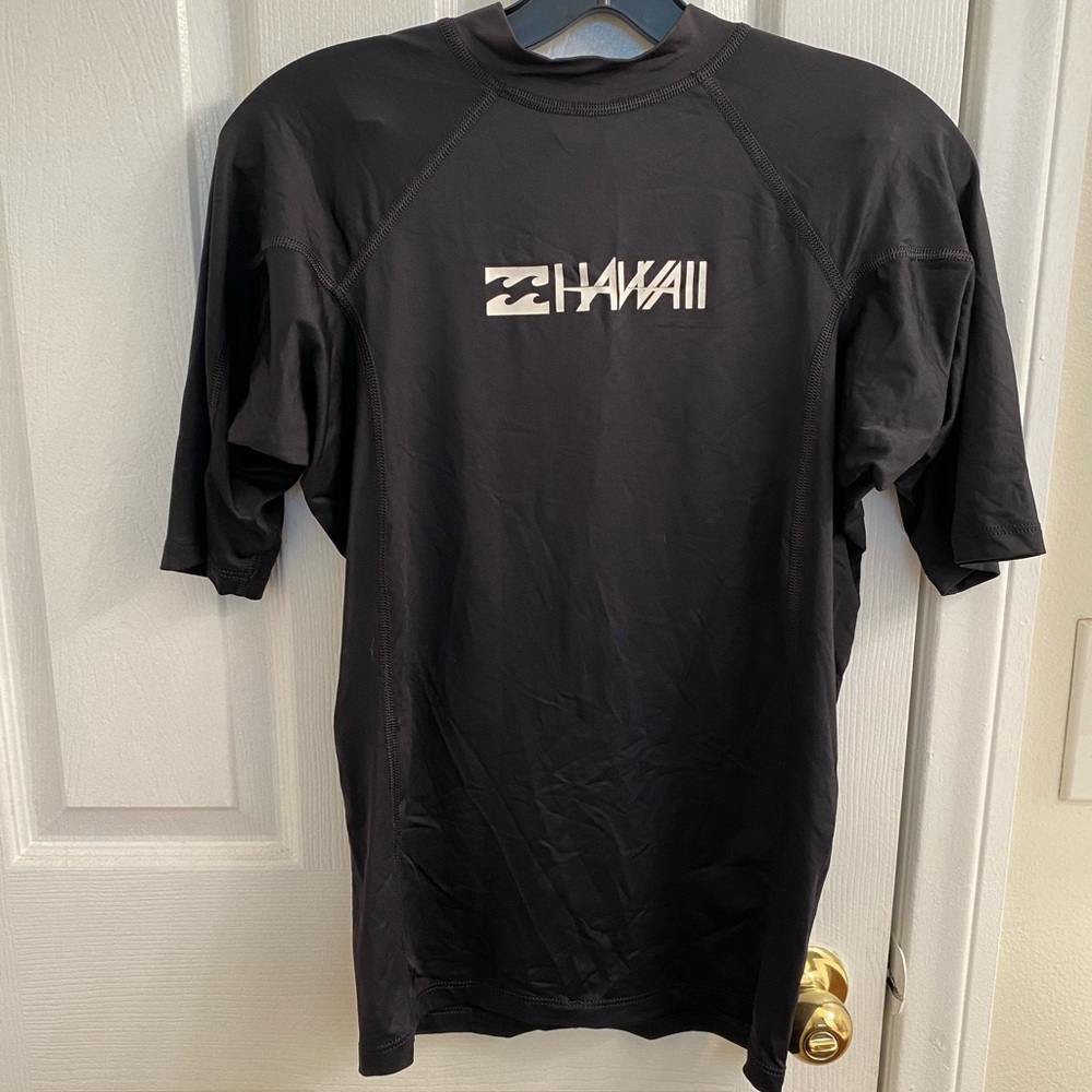 Billabong rash guard